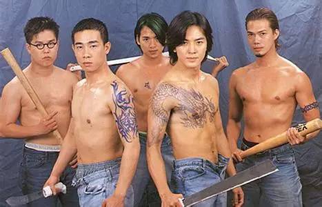 共有六部古惑仔正传《人在江湖》图片