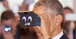 奥巴马体验虚拟现实：3D头显太震撼了！