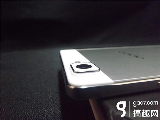 OPPO R5评测:极致金属 生性锋狂
