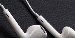 苹果iPhone7不再设计3.5mm耳机接口？用户表示不加不买